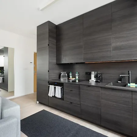 New Praga Urban Modern By Bookinghost * Varšava