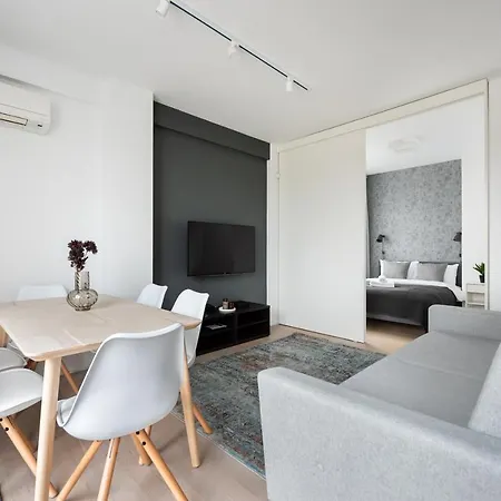 New Praga Urban Modern By Bookinghost Apartment *